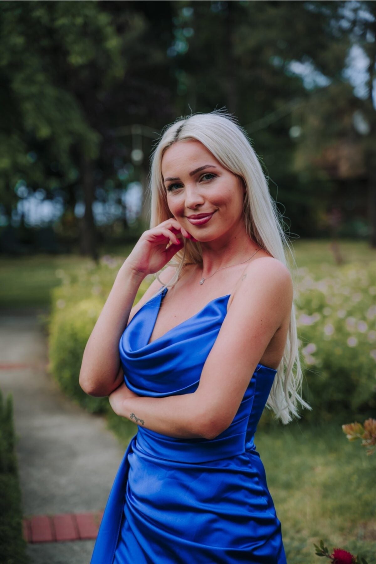 فستان سهرة SpringStore لون أزرق غامق