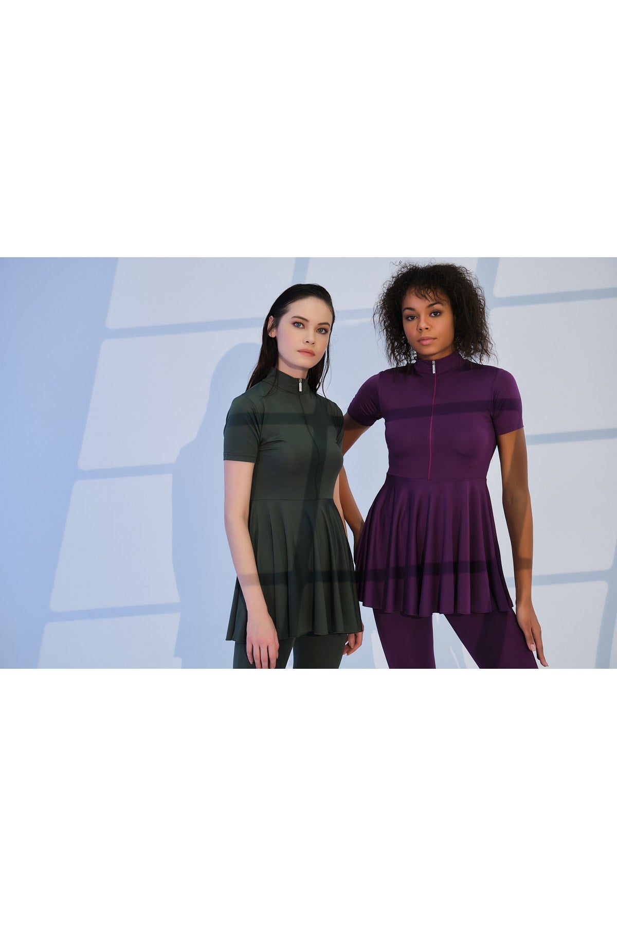 ملابس السباحة Alfasa لون كاكي