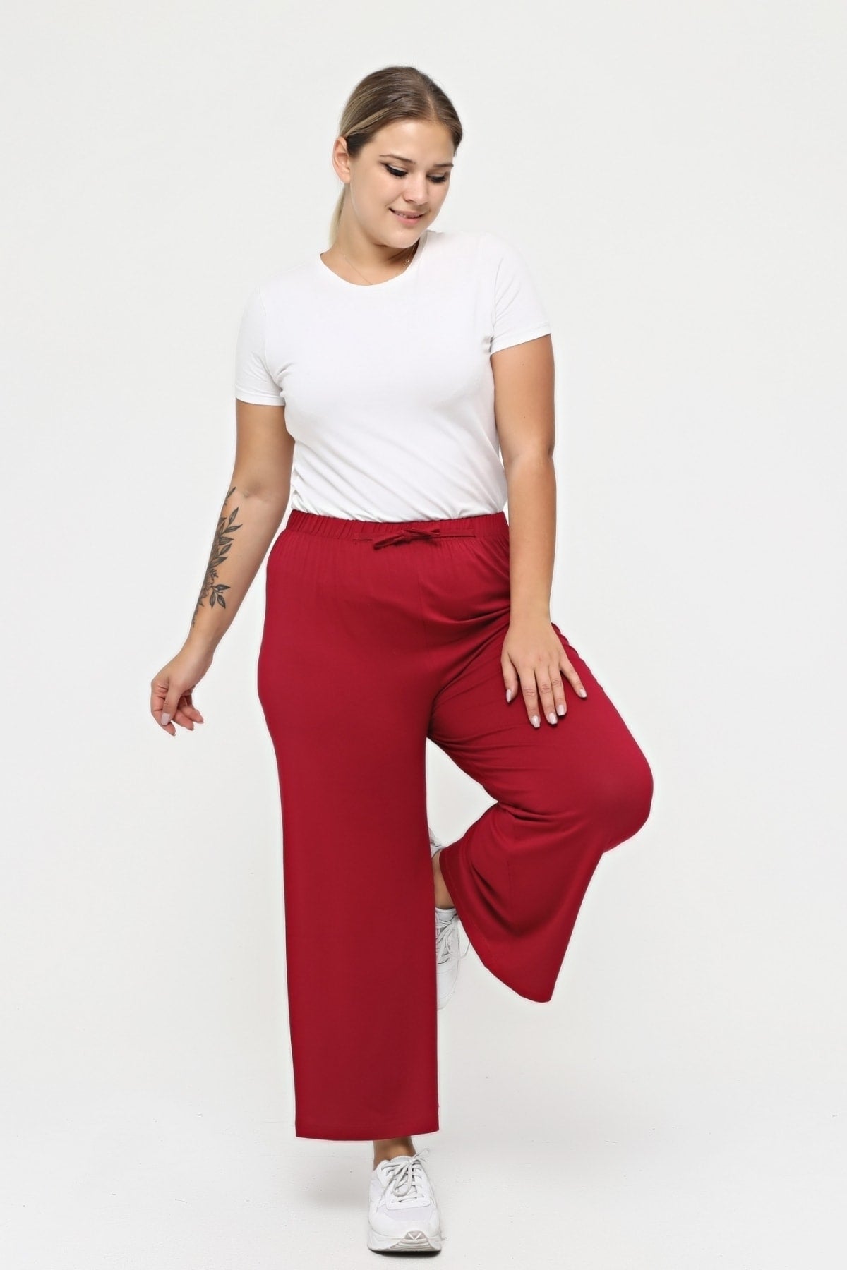 بنطال tarzımsüper لون أحمر