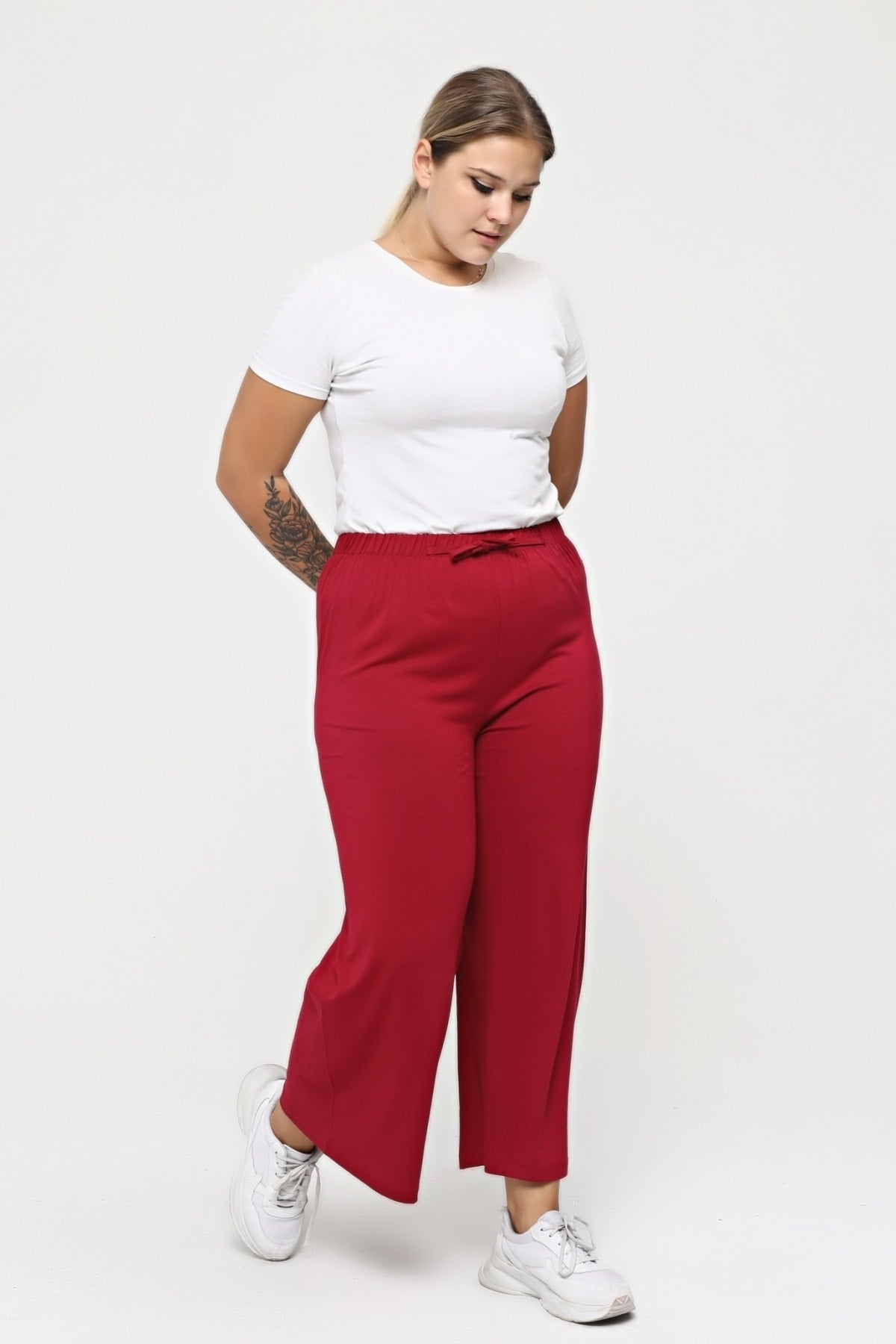 بنطال tarzımsüper لون أحمر